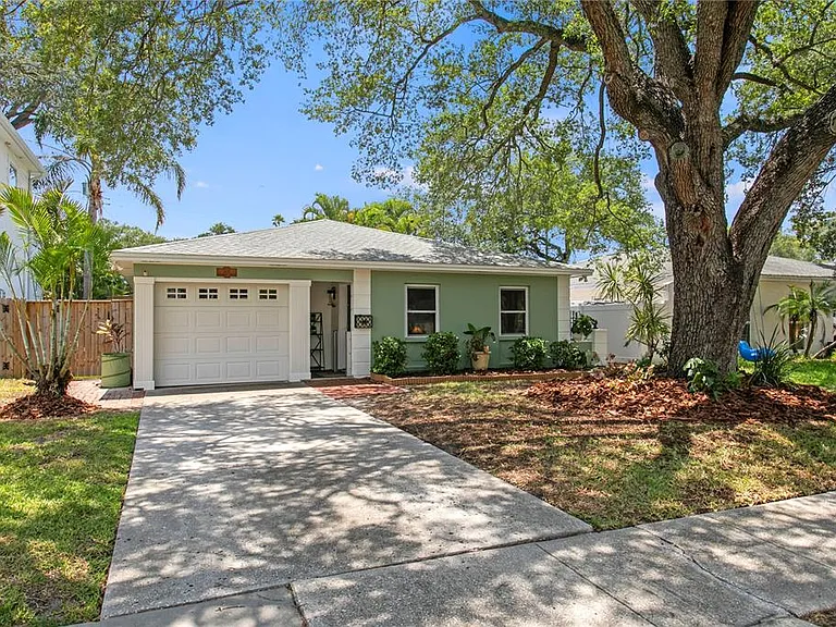 508 Columbia Dr — Photo 1