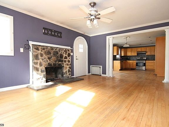 5th image of 14 Saint Charles Ave