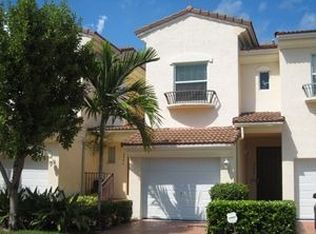 2992 Deer Creek Country Club Blvd, Deerfield Beach, FL 33442