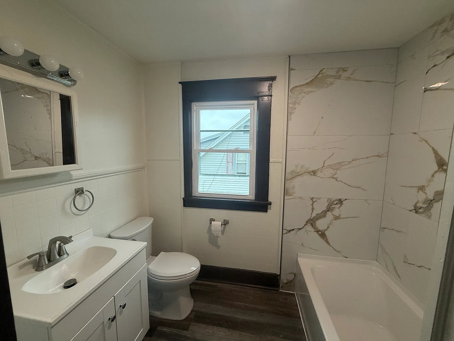 2 bed, 1024 sqft, $1,100 — Photo 4