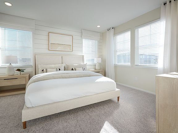 Spacious Owner s Suite