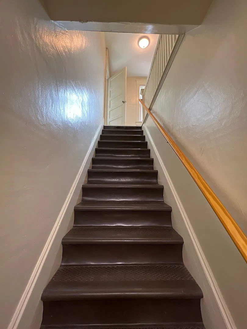 Two Bedroom apartment near engineering and science buildings--rent listed is for the entire apart... — Photo 1