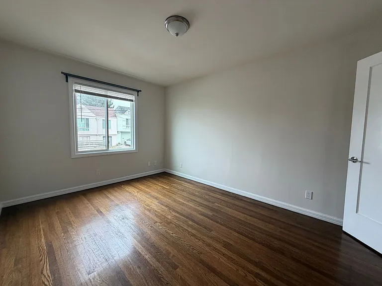 1603 Ortega St #1601 — Photo 10