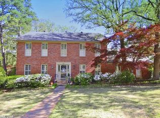 40 Saint Andrews Dr, Little Rock, AR 72212