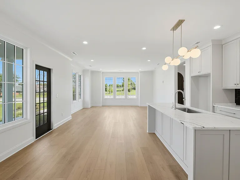 1890 Dawson Cir — Photo 11