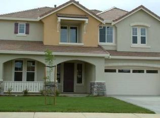 2392 E Berkshire Ln, Brentwood, CA