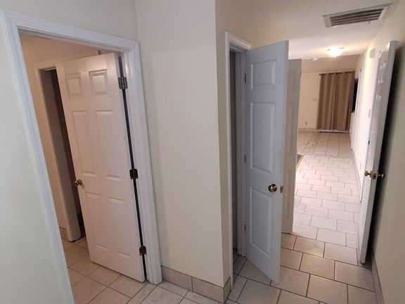 3rd image of 7900 Montbridge Way