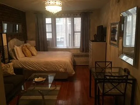 Rented by Owner | media 12