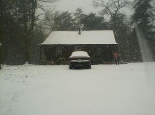 378 Scott Wyatt Rd, Deer Lodge, TN 37726