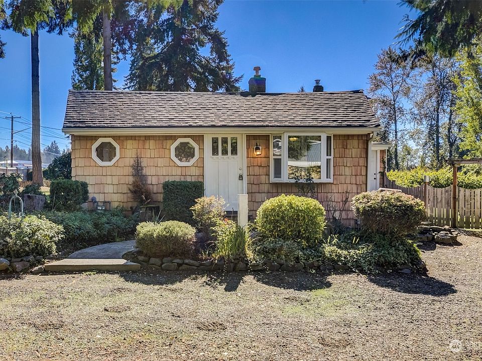 1st image of 15518 110th Avenue E