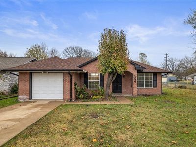 104 S Poplar St, Leonard, TX, 75452