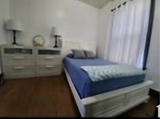 5715 S Sangamon St, Chicago, IL 60621