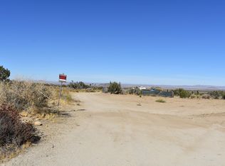 Vic Ave #X14, Llano, CA 93544
