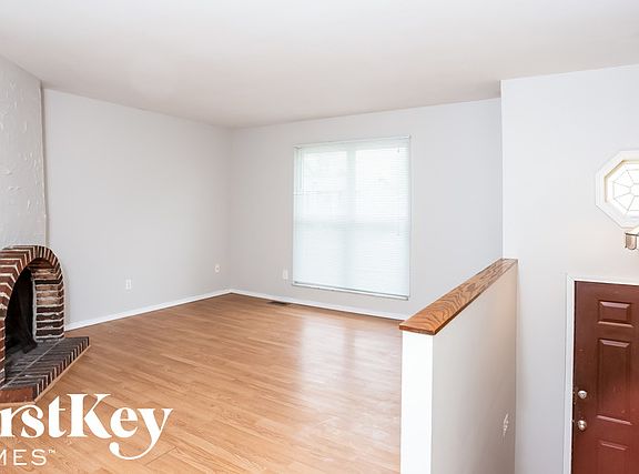 2nd image of 1638 Ventnor Pl