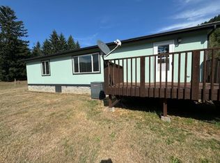 95845 McKinnon Dr, Gold Beach, OR 97444