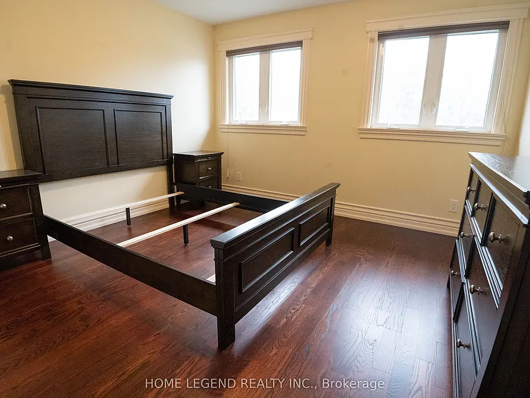 183 McClure Dr — Photo 15