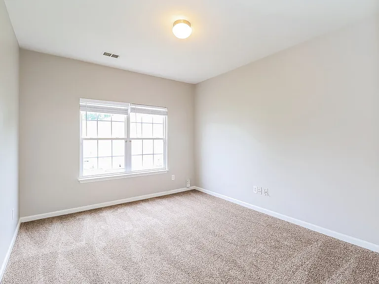 6415 Glenolden Dr — Photo 11