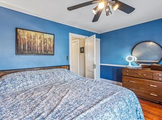 23712 Davenport Ave, Bellerose, NY 11426