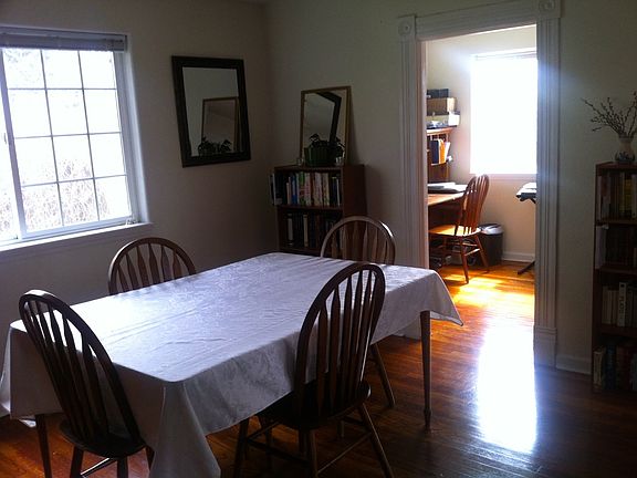 422 Lewis Dining Office