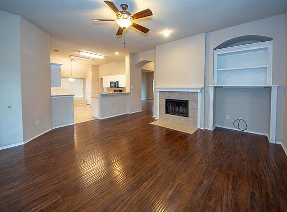 3rd image of 11806 Amber Valley Dr