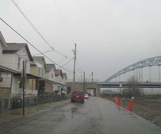 2nd image of 705 Harriet St