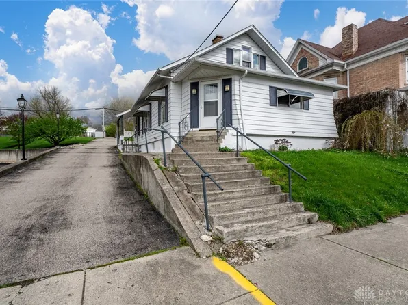 59 N Main St, Waynesville, OH 45068