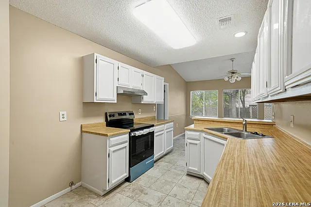 16330 Elk Holw — Photo 15