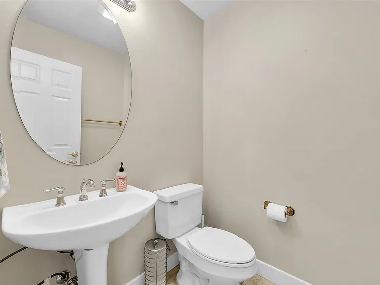 5505 Blue Ridge Dr — Photo 31