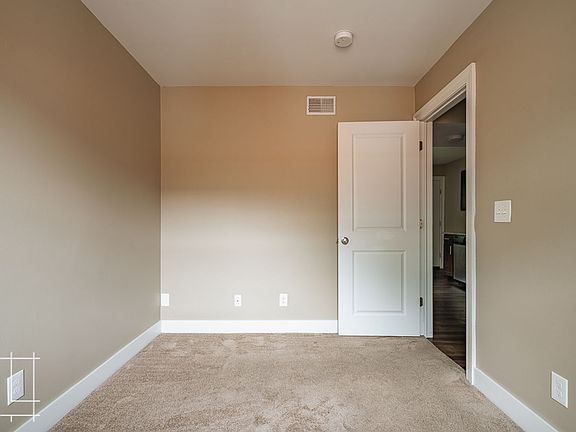 5th image of 1308-1326 Dennison Ave #1322