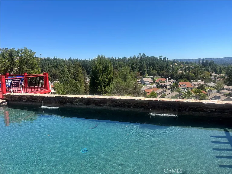 24574 Indian Hill Ln — Photo 28