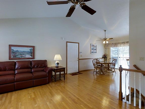 3rd image of 18782 Wilson Dr