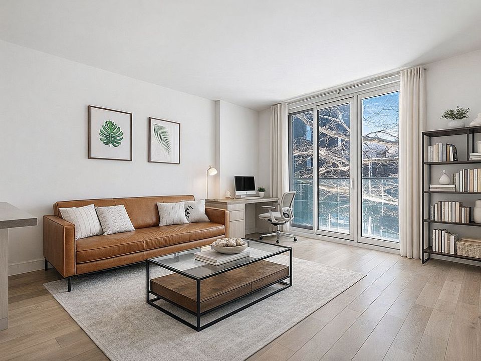 1st image of 15 E 19th St #2B