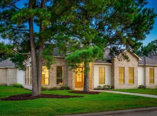 155 Wick Willow Dr, Montgomery, TX 77356