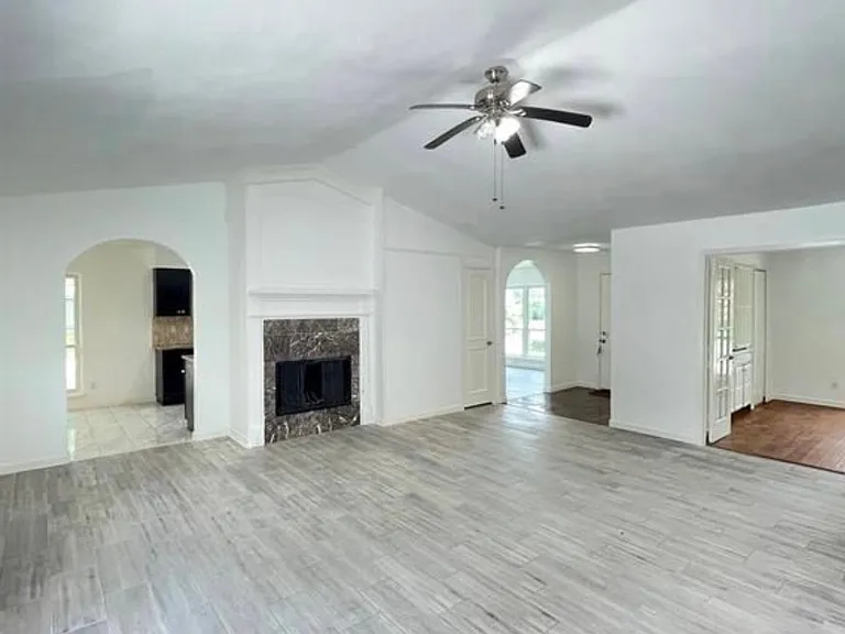 4101 Nightfall Dr — Photo 1