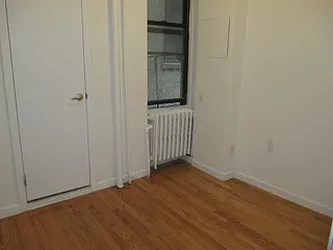 Rented by Robyn Lee, LREB