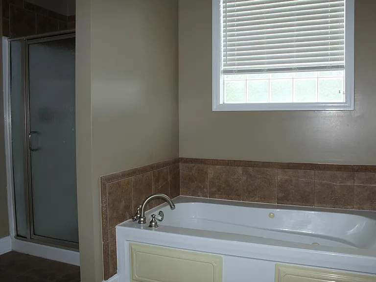 1476 Knob Hill Cir — Photo 29