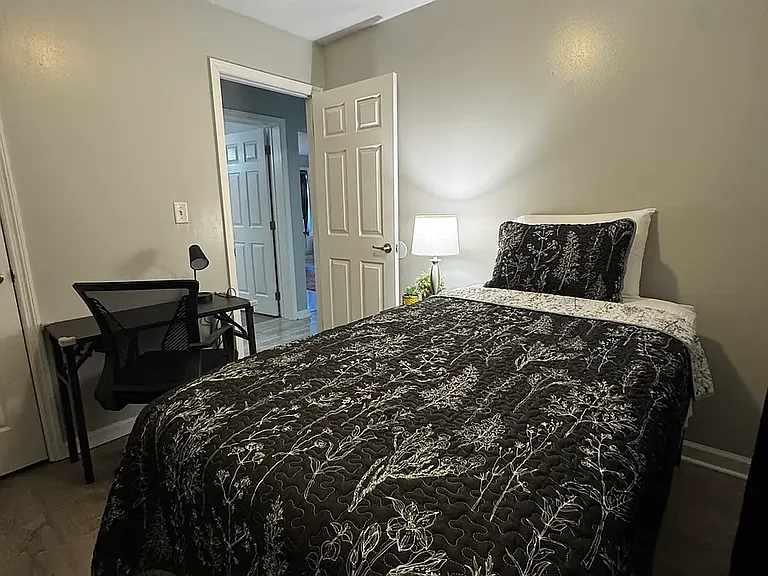 75 S Maiden St #2 — Photo 19