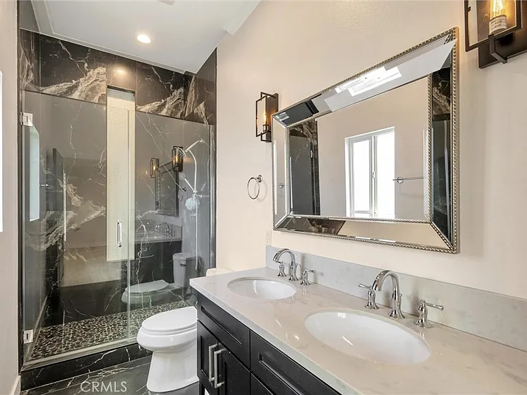 17227 Keswick St — Photo 41