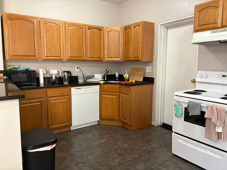 1056 Commonwealth Ave #64 — Photo 11