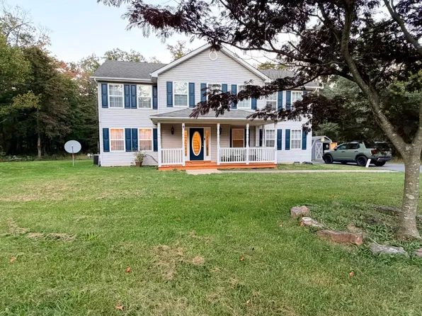310 Mountain Falls Blvd, Winchester, VA 22602