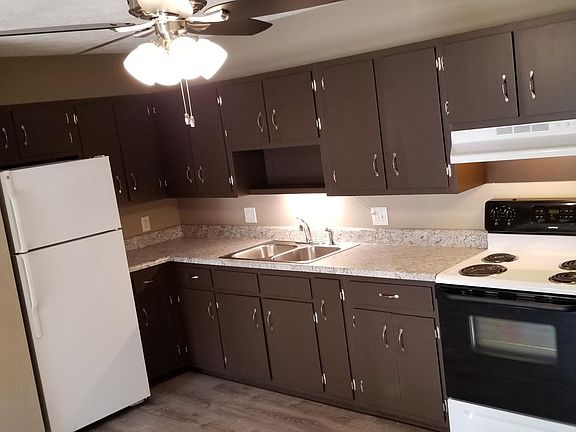 Updated Kitchen and Newer Appliances & New Flooring