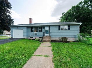 93 Jefferson Ln, East Hartford, CT 06118