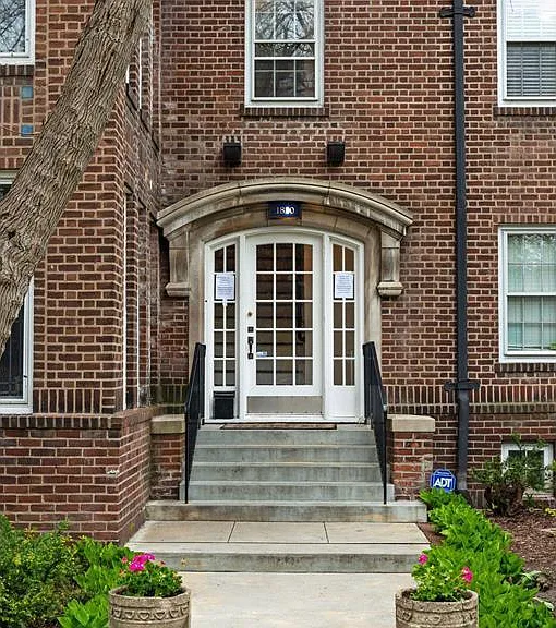 1400 Lincoln Ave — Photo 4
