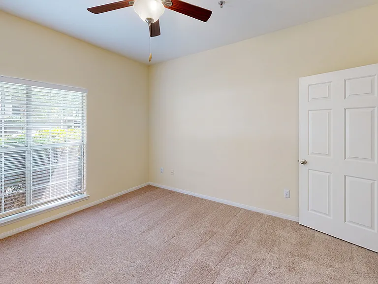 The Carriage Homes at Wyndham — Photo 34