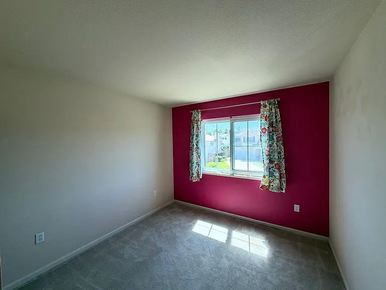 720 Legends Pl — Photo 27