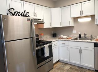 921 Magnolia Ln APT 2, Madison, WI 53713