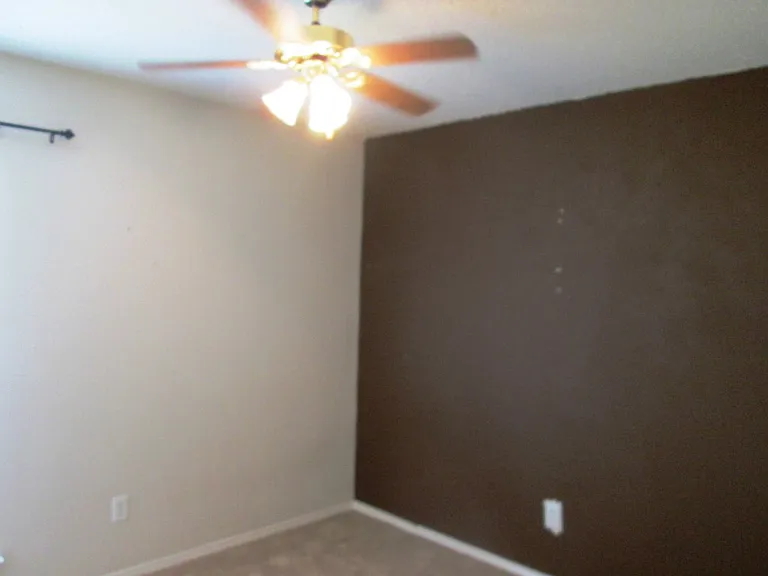 9102 Gaspard Ct — Photo 9