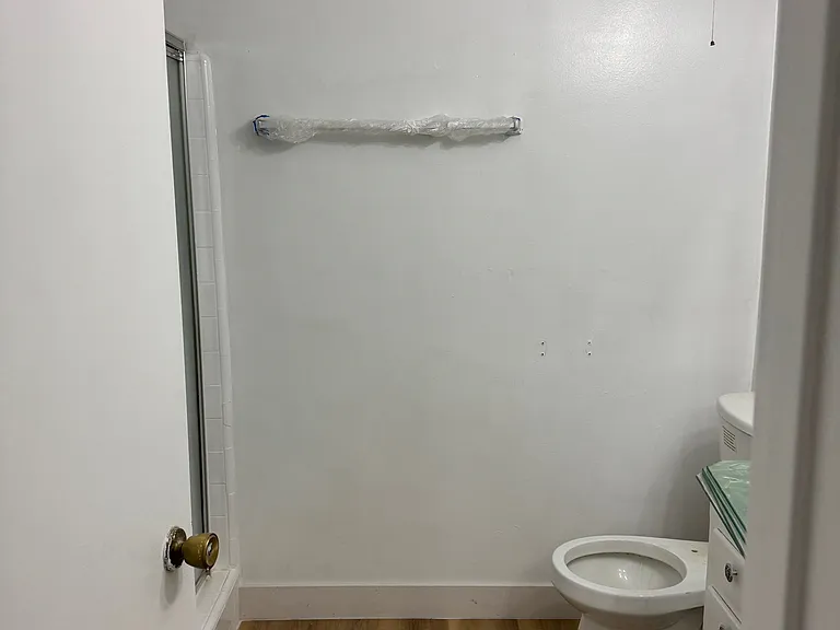 217 S Arnaz Dr #202 — Photo 7