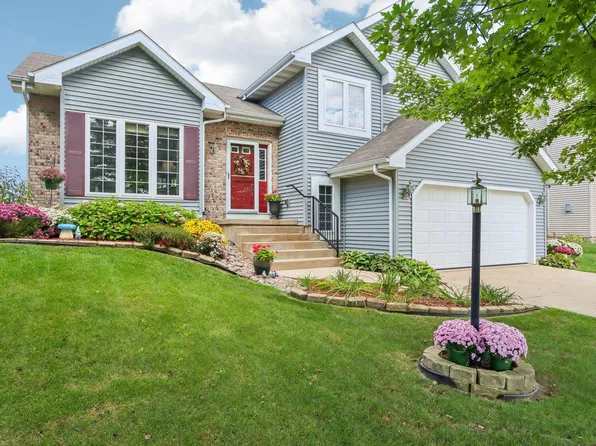 143 Marcie Dr, Brooklyn, WI 53521