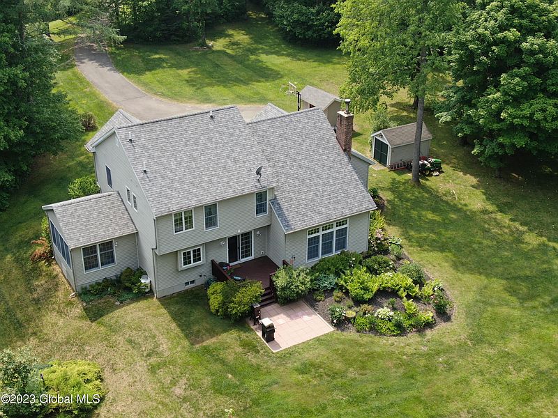 2nd image of 5234 Hudson Road